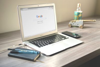 Internet w Łomży dla domu i firmy – na co zwrócić uwagę przy wyborze?